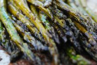 Caramelized Balsamic Garlic Roasted Asparagus