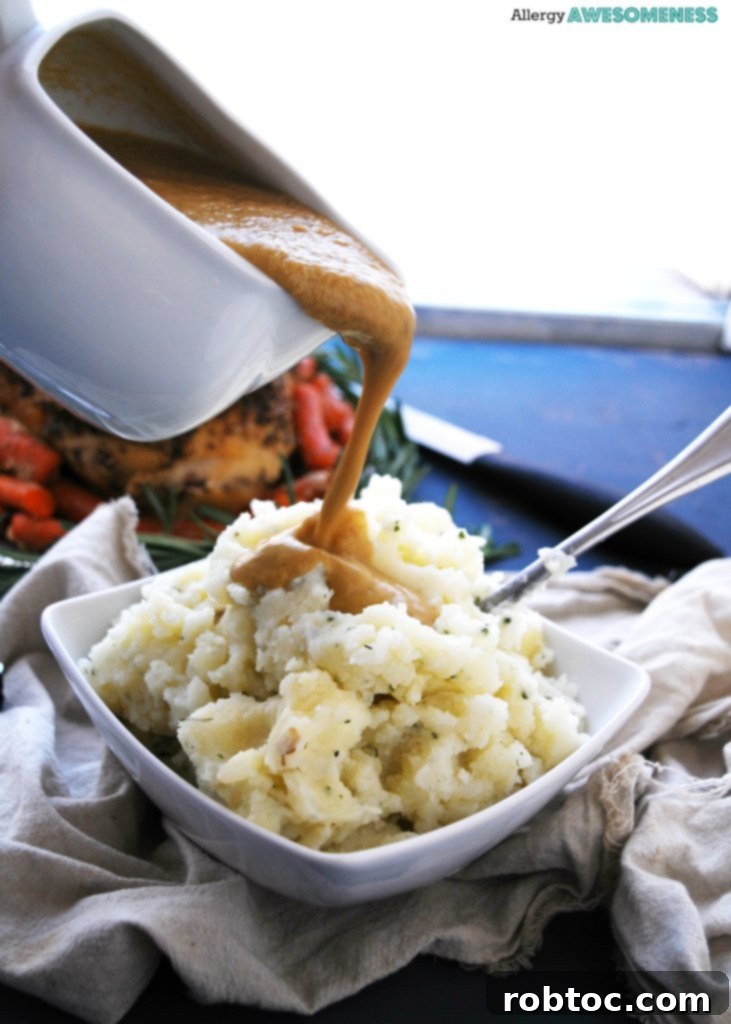 Creamy Vegan Mashed Potatoes 6 milk-free-mashed-potatoes - a serving of mashed potatoes