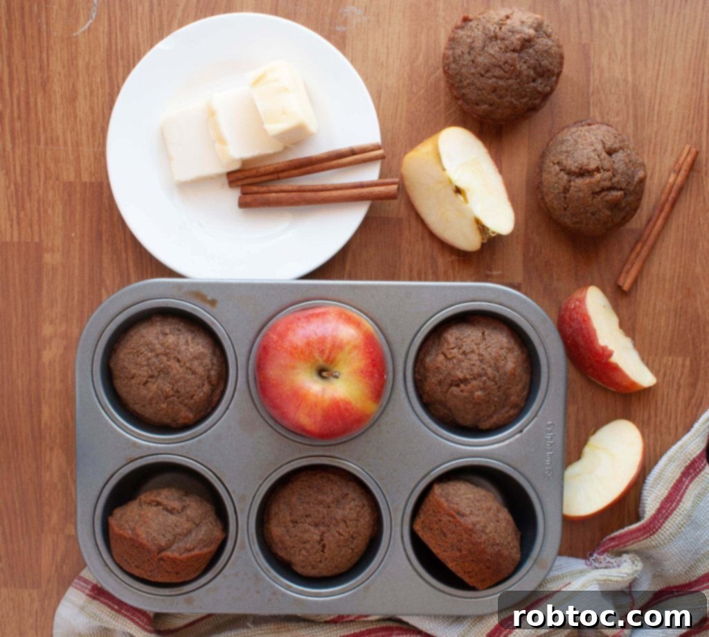 allergy-friendly-cinnamon-applesauce-muffins