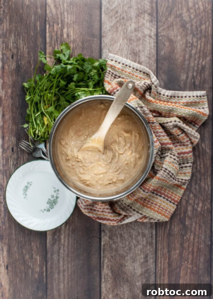 Dairy-Free Dream: Creamy Green Chile Chicken for Instant Pot & Slow Cooker 5 instant-pot-creamy-green-chile-chicken