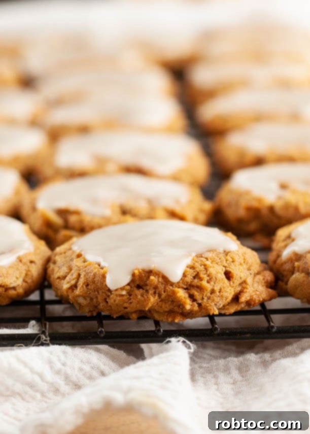 gluten-free-iced-pumpkin-oatmeal-cookies