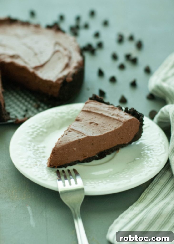 no-bake-vegan-chocolate-cheesecake