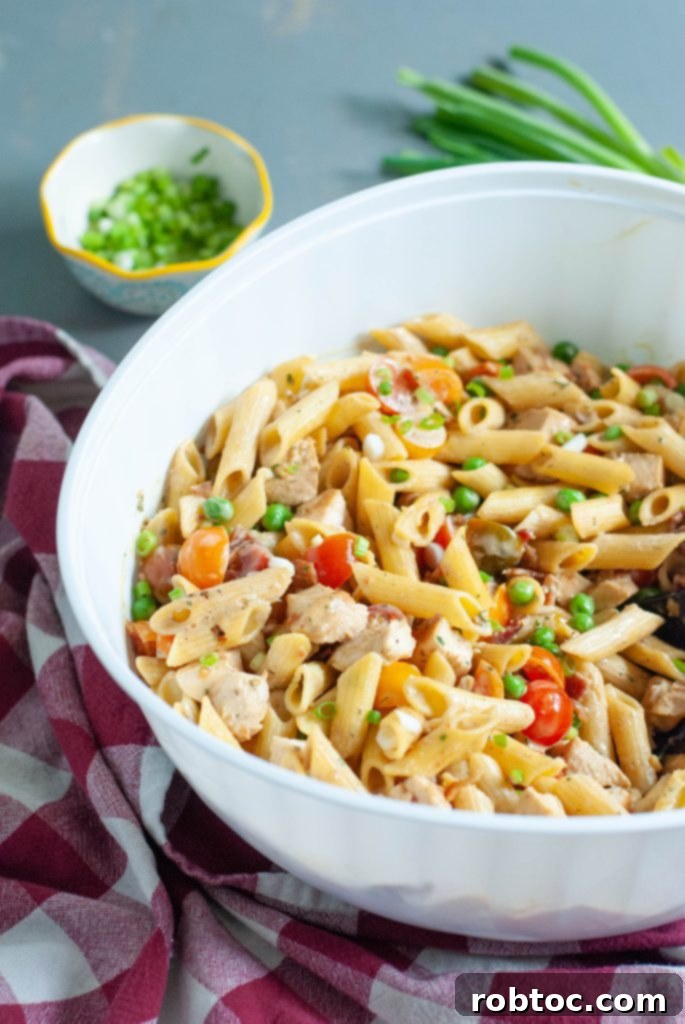 ranch-blt-pasta-salad