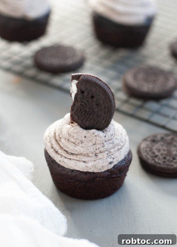 dairy-free-gluten-free-cookies-and-cream-cupcakes