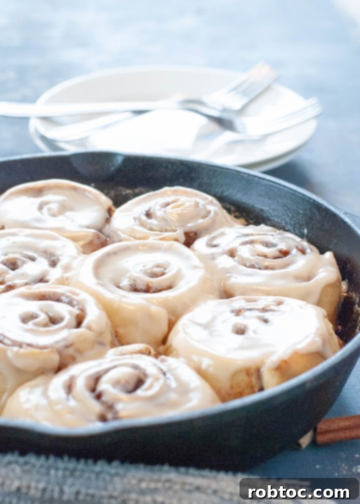 close-up-of-gluten-free-cinnamon-rolls-frosted
